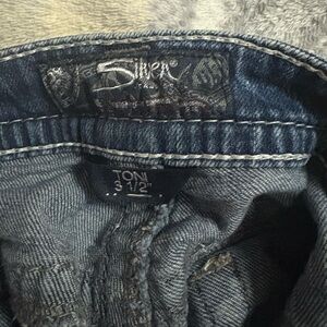 Silver Jeans in Classic Blue